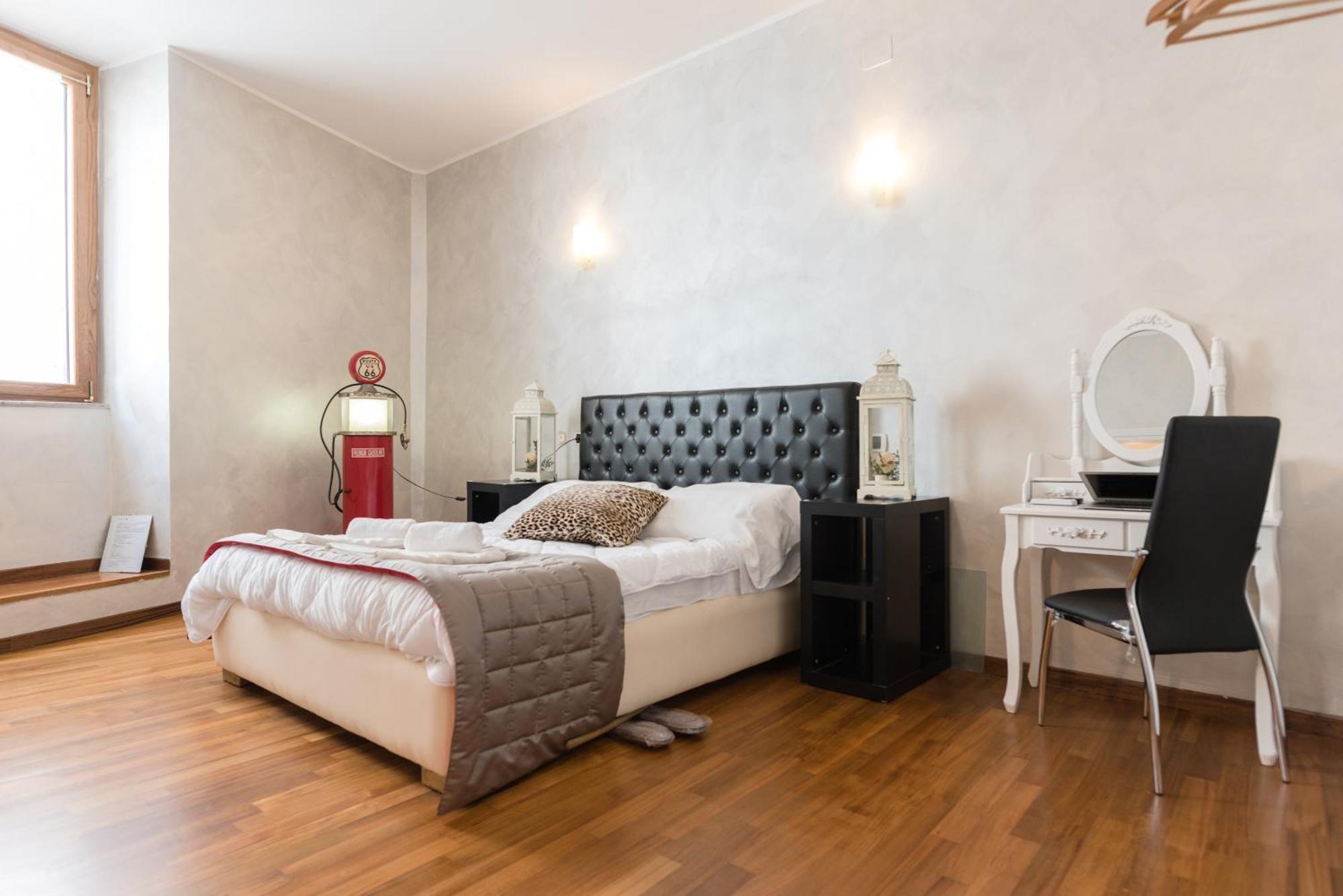 Prince'S Suite - Budget Rooms & Apt Piazza Del Popolo Roma Exterior foto